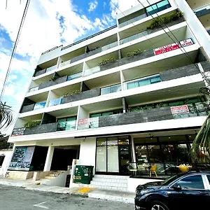 https://jacuzzi-in-apartment-a-few-steps-from-5th-av.allrivieramayahotels.com